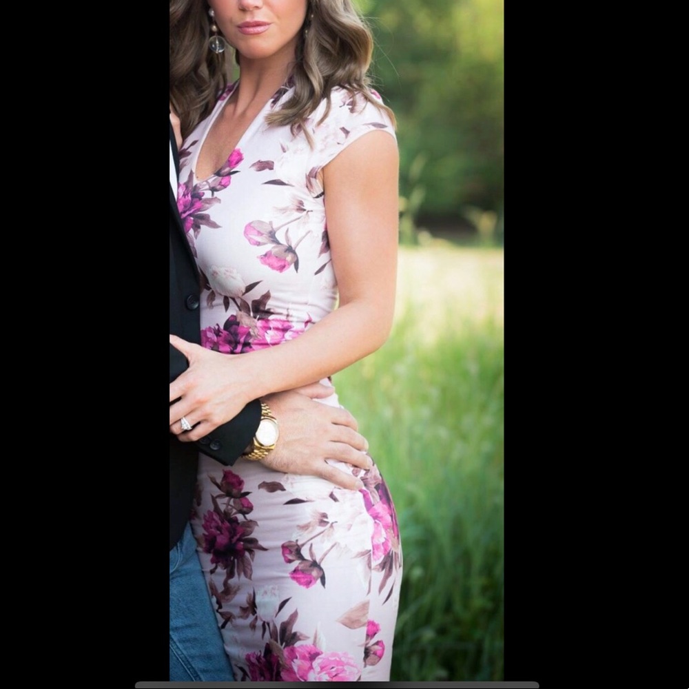 Joe&Elle Bodycon Floral Dress